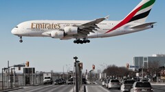 airplane Airbus A-380-861 Emirates passenger aircraft traffic