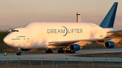 airplane Aircraft vehicle 2010 (Year) Dreamlifter Boeing