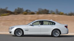 BMW 7 Car sedan white cars BMW