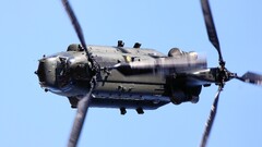 Boeing CH-47 Chinook Helicopters Aircraft military aircraft