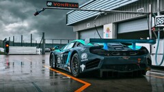 Car racing McLaren 650 GT3 McLaren vehicle race cars wet asphalt