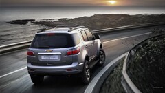 Chevrolet Trailblazer Chevrolet road Sea vehicle silver cars Car
