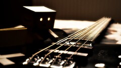 danbo carton box glowing eyes