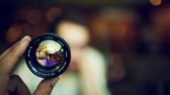 lens blurred bokeh olympus hands