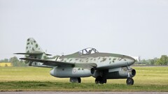 Me262 World War II military aircraft Aircraft messerschmidt