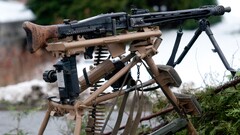 mg42 weapon machine gun bullet