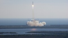 spacex Falcon 9 rocket