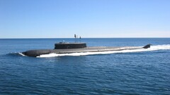 submarine nuclear submarines military vehicle