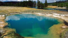 Yellowstone National Park hot spring river nature water