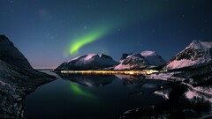 aurorae sky nature Mountains night