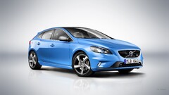Car Volvo V40 blue cars