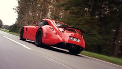 Car Wiesmann red cars