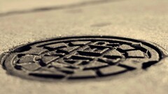 depth of field metal outdoors