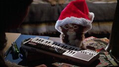 gizmo Gremlins Movies Santa hats keyboards
