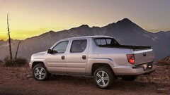 Honda Ridgeline Car vehicle Honda