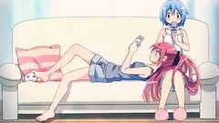 mahou shoujo madoka magica miki sayaka sakura kyouko couch