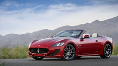 Maserati GranCabrio cabriolet Car Sports Car red cars
