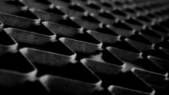 metal monochrome chain-link