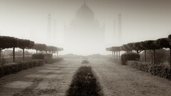 mist national geographic Taj Mahal