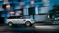 Range Rover motion blur Car