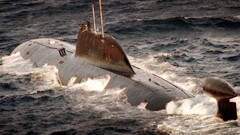 submarine vehicle military