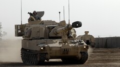 tank Army paladin military vehicle M109 autopropelled artillery