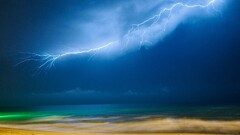 Thunderbolt Lightning sky beach