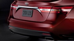 Toyota Avalon Car Toyota vehicle red cars numbers