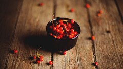 wooden surface fruit depth of field red berries